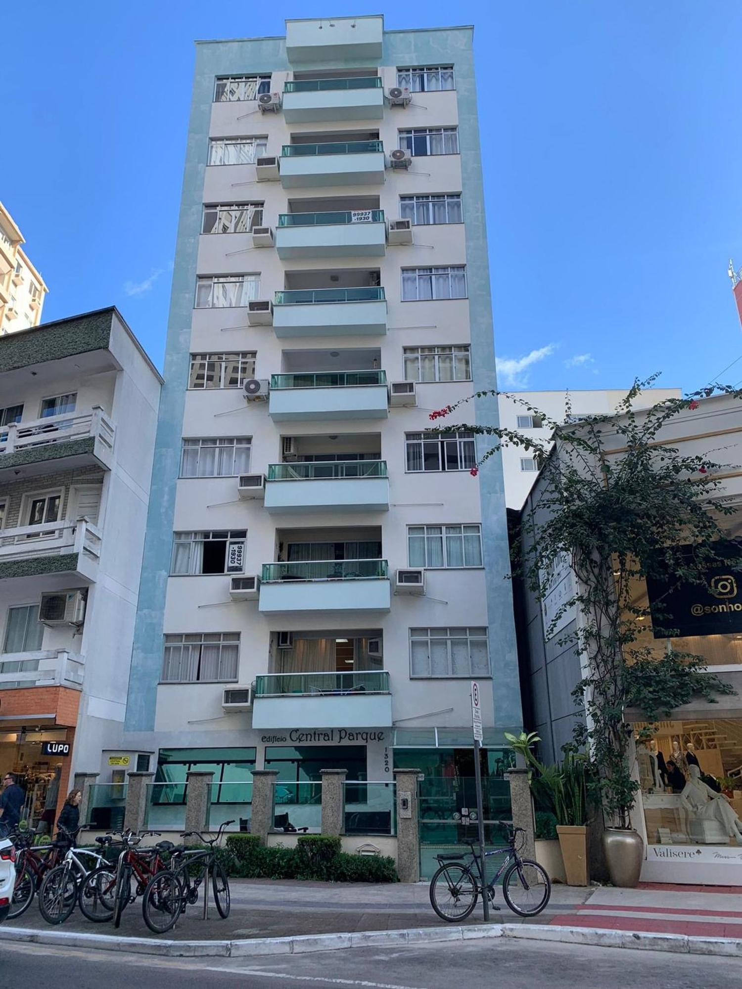 Apto Na Av Brasil Frente Ao Shopping,4Min Da Praia Балнеаріу-Камборіу Екстер'єр фото